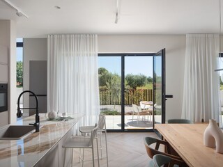 Villa Mali Maj Features 9