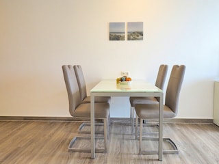 Meeresbrise, Ferienwohnung 02, Essbereich