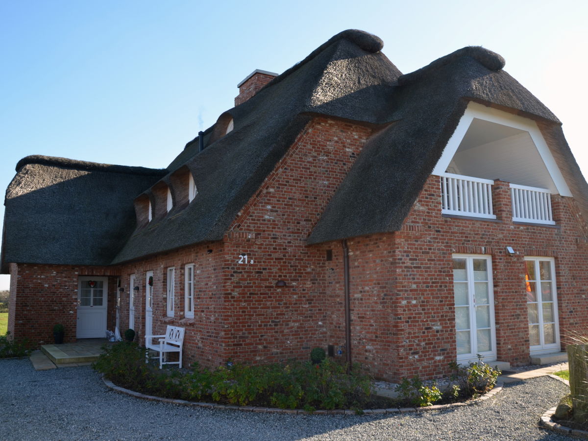 Eingang Galerie hinten, Dusche in der Sauna vorne links