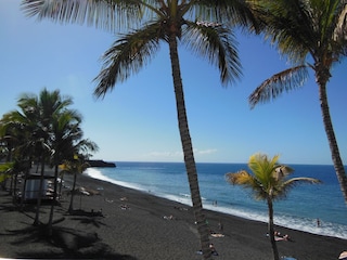 Lava beach of Puerto Naos