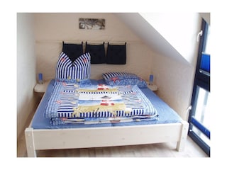 1. Schlafzimmer oben