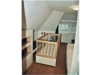 Pull out child's bed in the double room