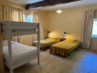 Villa Apt Características 20