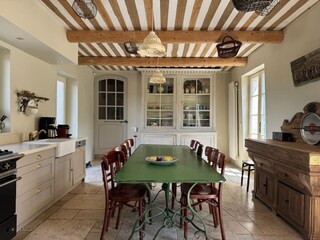 Villa Apt Features 20