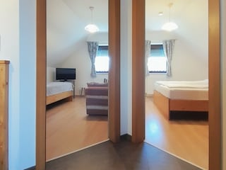 Apartment mit Balkon