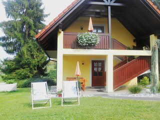 Das Ferienhaus mit den Apartments Terrasse & Balkon
