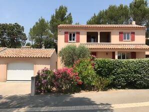 Mooie villa dicht bij L'isle-sur-la-sorgue - Saumane de Vaucluse - image1