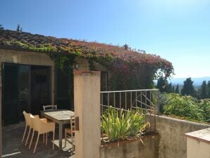 Maison de vacances Sonnenverwöhntes Ferienhaus mit Pool und Sauna