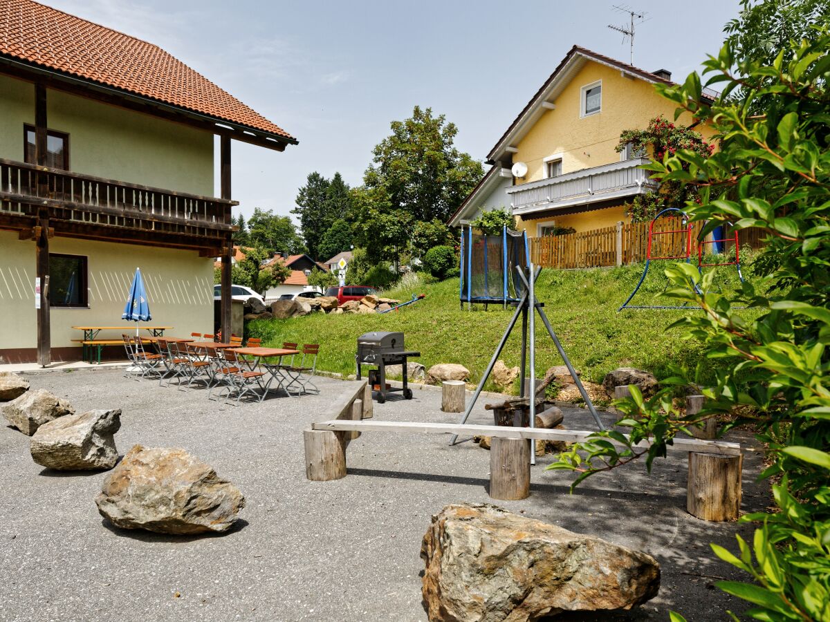 Landhaus Ferienhof Guglhupf, St. OswaldRiedlhütte, Firma