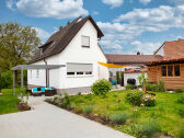 Ferienhaus Sonnengarten mit viel Sitzmöglichkeiten