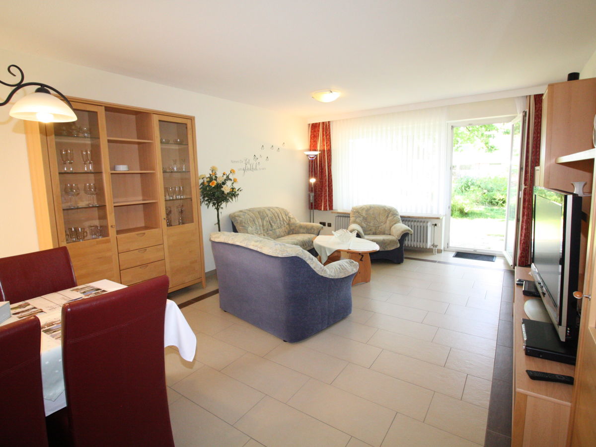 Haus Rungholt Ferienwohnung 1 R1 Busum Firma Familie