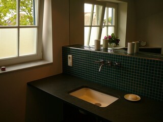 Bathroom on the ground floor with sauna