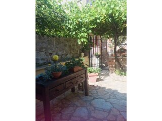 Appartement Vrh Buitenaudio-opname 5