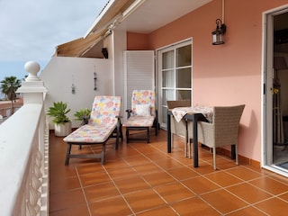 Grosse Sonnenterrasse