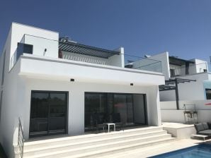 Villa moderne à Lisbonne avec piscine et terrasse - Óbidos - image1