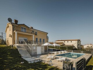 Casa per le vacanze Momjan Registrazione all'aperto 6