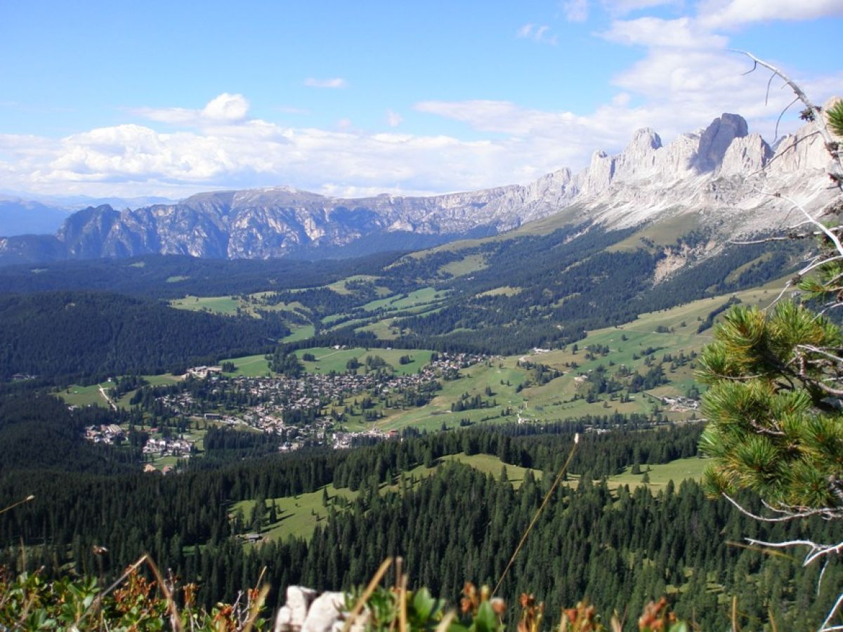 Feriensiedlung Karersee únter dem Rosengarten-Latemar