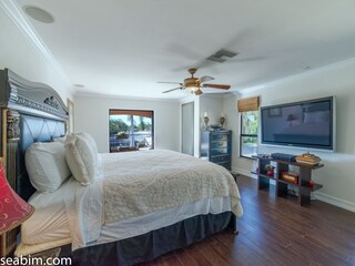 Villa XANZURIO by seabim.com