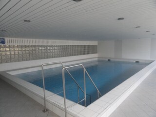 das hauseigene Schwimmbad Ferienwohnung Zerlett