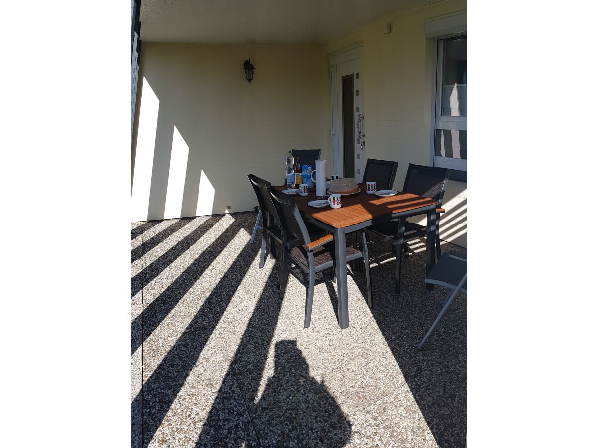 Hintere überdachte Terrasse