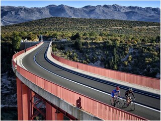 bike tour maslenica