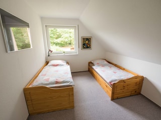 Schlafzimmer 2, mit zwei Einzelbetten