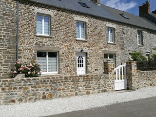 Maison de vacances Surville Enregistrement extérieur 4