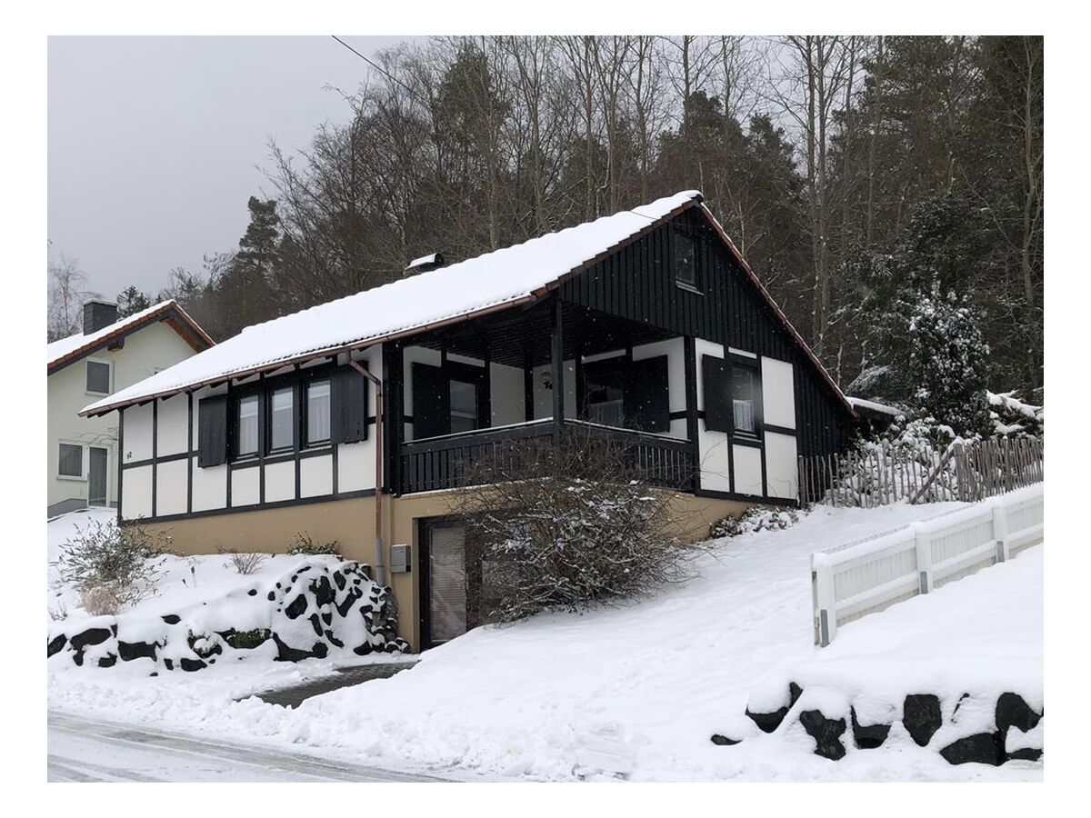 Ferienhaus im Winter