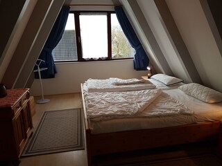 Das Elternschlafzimmer im 1. OG
