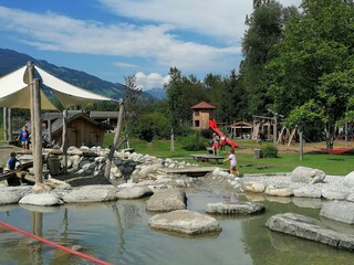 Spielplatz in der Nähe