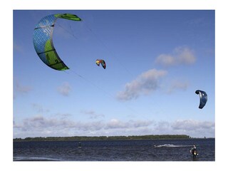 Kitesurfer auf dem Salzhaff