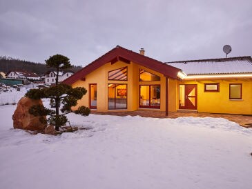 Villa Cerna KCG350