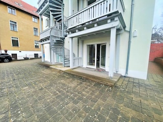 Terrasse/Eingang zur Wohnung
