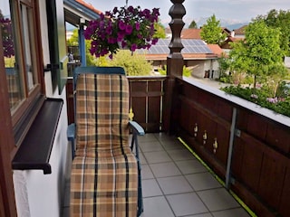 Blick vom Südbalkon in die Berge