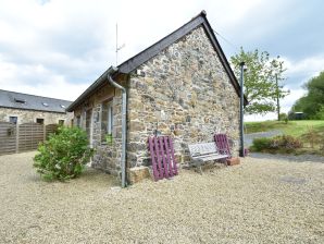 Holiday house Bretonisches Steinhaus in Saint-Gilles-les-Bois - Gommenec'h - image1