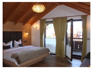 Ferienwohnung Voelkel Oberstaufen bedroom 2 & balcon