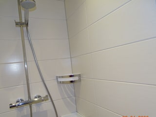 Dusche mit Fussbodenheizung