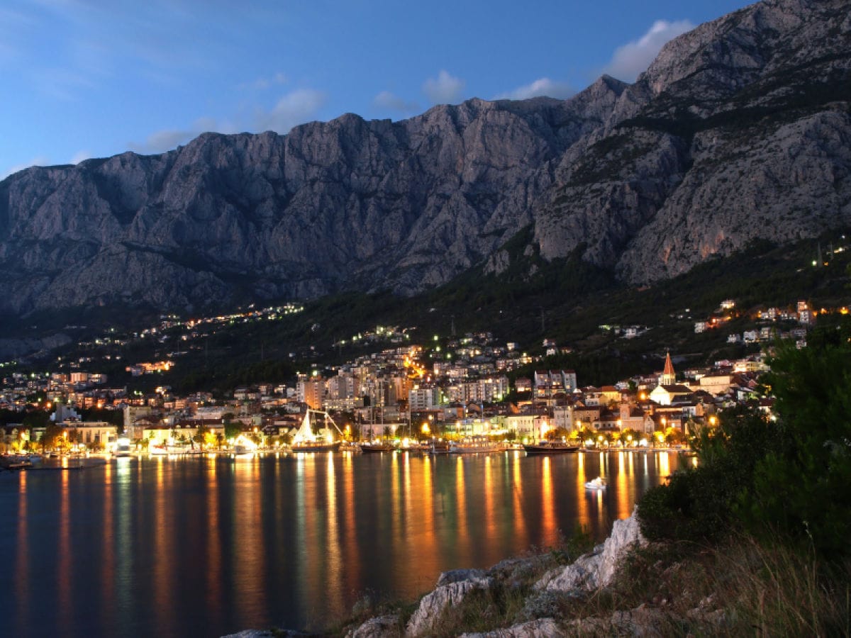 Makarska im Abendlicht