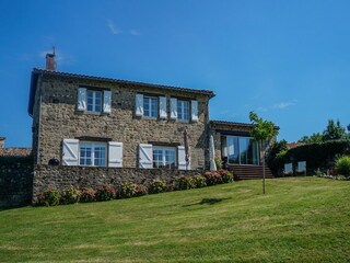 Casa de vacaciones Cordes-sur-Ciel Grabación al aire libre 1