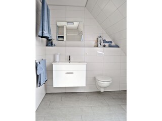 Bad 3 Ferienwohnung "Kumm In Huus 10"