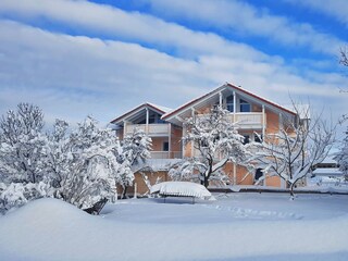 SW- balcony- Winter