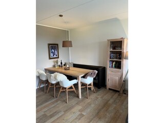 Holiday apartment Hollum  25