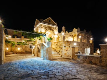 Villa Efrosini
