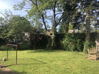 Villa Bergen (Holland) Outdoor Recording 3