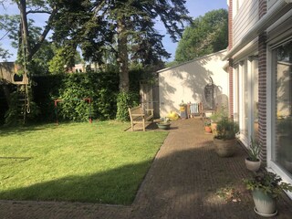 Villa Bergen (Holland) Buitenaudio-opname 5