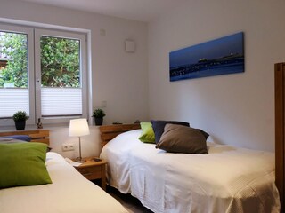 Schlafzimmer 2