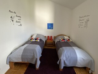 Kinderzimmer Einzelbetten