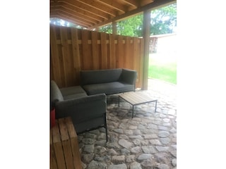 Terrasse Hühnerstall