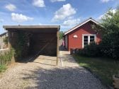 Ferienhaus mit Carport