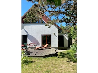 Südseite mit Terrasse